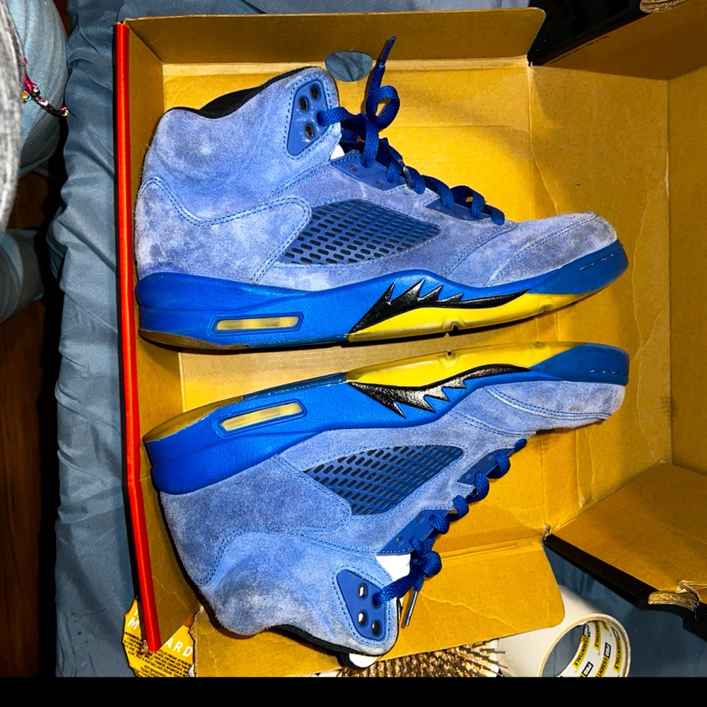 Nike Air Jordan 5 Retro Blue Suede 136027 401 Mens Size: 10 Women’s Size 11.5